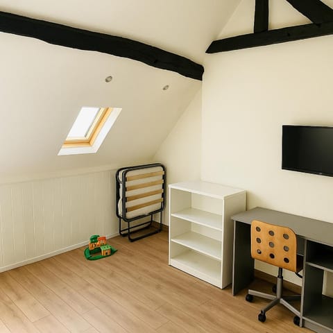 Villa Petit Charles - CDG Paris airport - Parc Asterix - Extra Shuttle Villa in Île-de-France