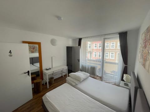 Raaz Pension Bed and Breakfast in Rhineland-Palatinate