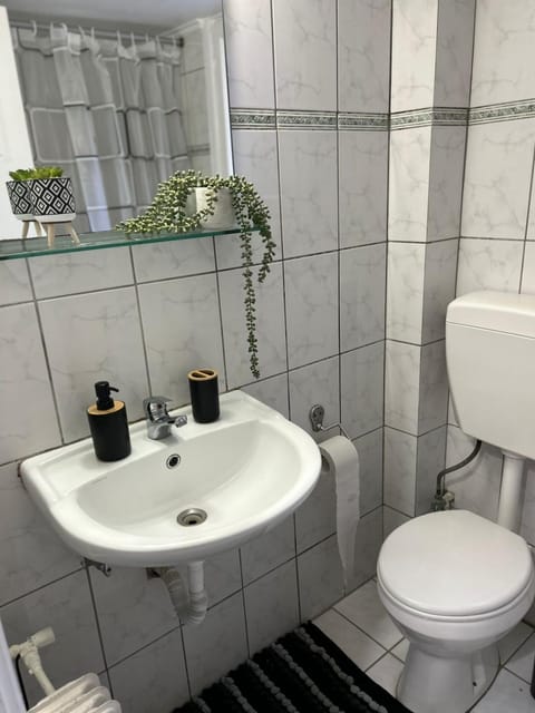 Atelier Ioulianou 72 Apartment in Athens