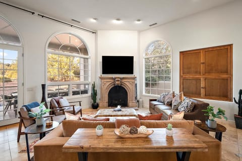 Game Room Outdoor Fun Hot Tub Games BBQ More House in Sedona