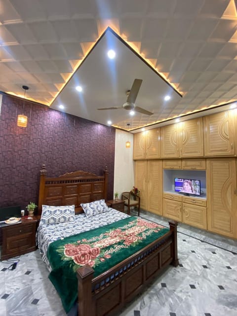 TV and multimedia, Bedroom