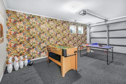 Game Room, Table tennis, Table tennis