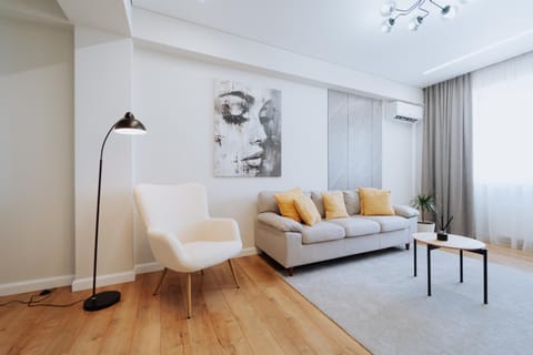 Living room, Seating area, air conditioner