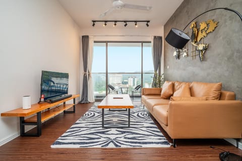 Communal lounge/ TV room, TV and multimedia, Living room, Seating area, Evening entertainment