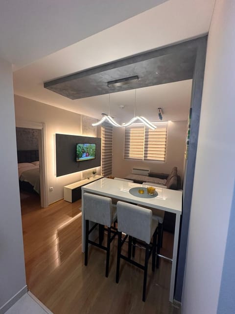 Apartman Jezero Apartment in Zlatibor