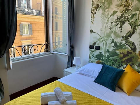 Bedroom, heating, wardrobe, air conditioner
