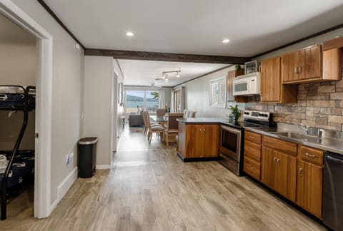 Dunes Edge- Private Silver Lake Home House in Wisconsin