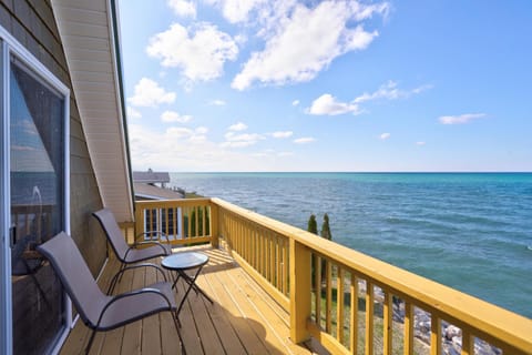 Sandpiper Cottage Beautiful Private Lake Michigan Frontage House in Wisconsin