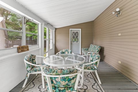 Lakeview Cottage - stunning views of Silver Lake. House in Wisconsin