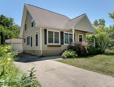 Great Spring Lake Vacation Rental House in Spring Lake