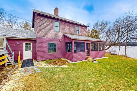Wildberry Cottage House in Lake Bomoseen