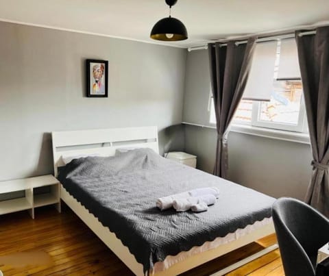 SUPER PLAN Charmant appartement centre ville Gare LILLE FLANDRES 4 pers Apartment in Lille