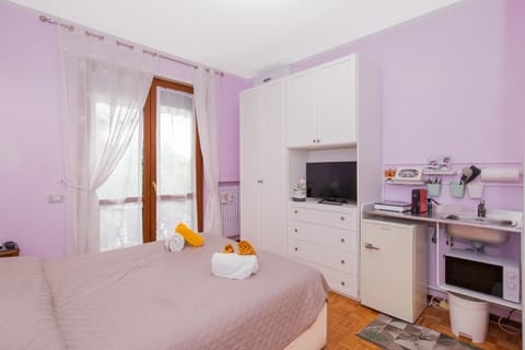 TreCuori B&B IRCCS Policlinico San Donato Bed and Breakfast in San Donato Milanese