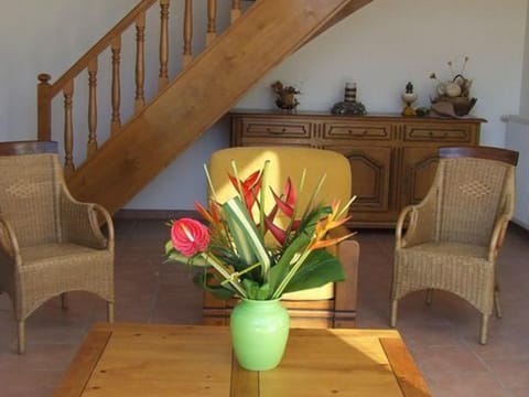 Gîte calme en forêt, proche Gien, 3 chambres et 2 salles d'eau - FR-1-590-555 House in Centre-Val de Loire