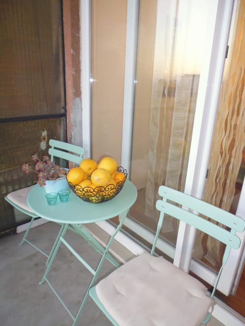 Property building, Balcony/Terrace