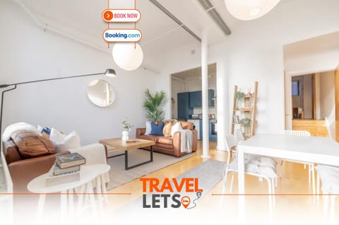 Living room, Seating area, Text overlay