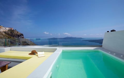 Caldera's Bliss Suites Apartment in Thera