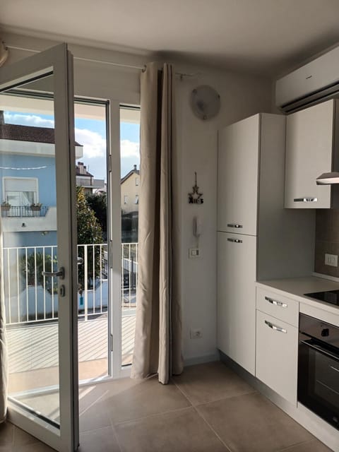 Bouganville B apartament B &B Apartment in Civitanova Marche