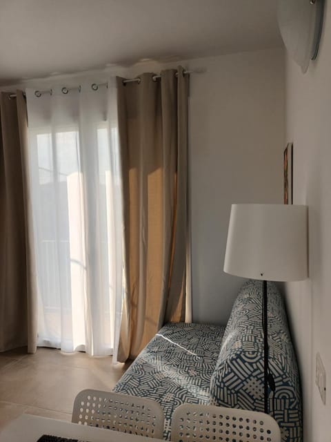 Bouganville B apartament B &B Apartment in Civitanova Marche
