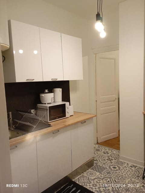 Beau studio propre Apartment in Île-de-France