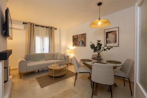 Living room, Dining area, heating
