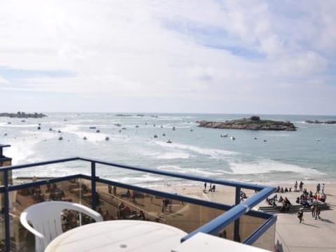 Appartement cosy 2 chambres face à la mer à Trégastel - FR-1-368-445 Apartment in Trégastel