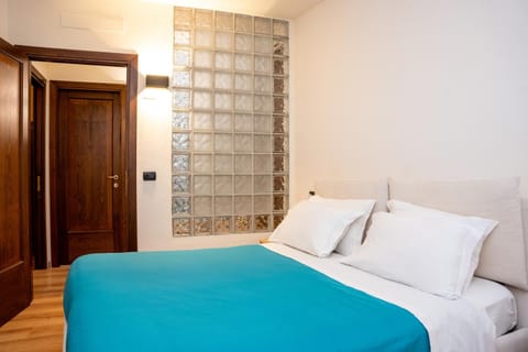 LHE Black Rose Apartment in Cesena