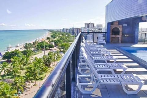 Property building, Day, Natural landscape, View (from property/room), Balcony/Terrace, Beach, Pool view, Sea view, Swimming pool, sunbed