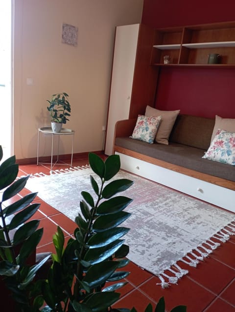 Living room, Photo of the whole room