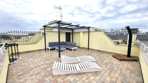 Solarium, Balcony/Terrace