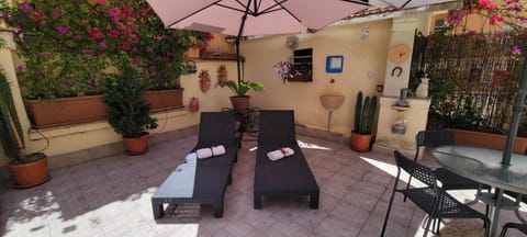 Balcony/Terrace, Landmark view