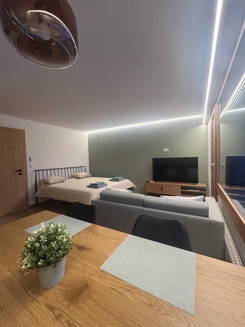 Studio moderne et cosy avec piscine et sauna Apartment in Crans-Montana