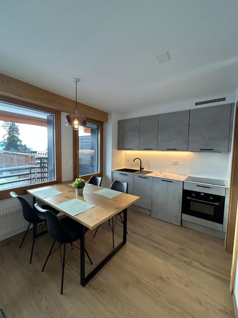 Studio moderne et cosy avec piscine et sauna Apartment in Crans-Montana