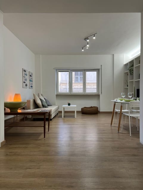 Living room, Dining area, elevator