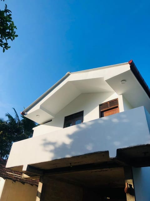 Property building, View (from property/room), Balcony/Terrace