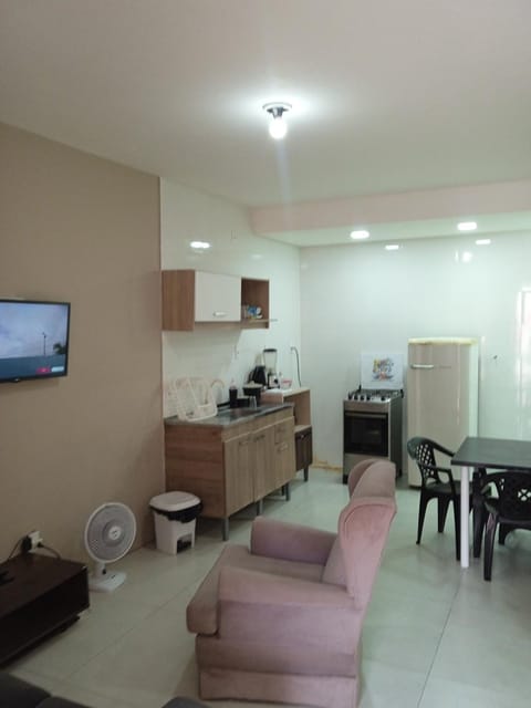 TV and multimedia, Kitchen or kitchenette, Dining area, oven