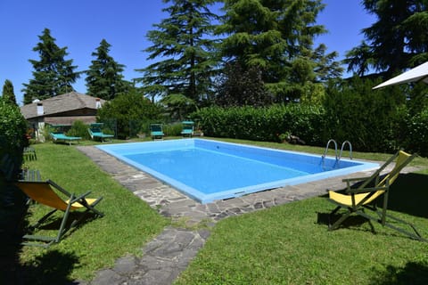 Swimming pool, Swimming pool