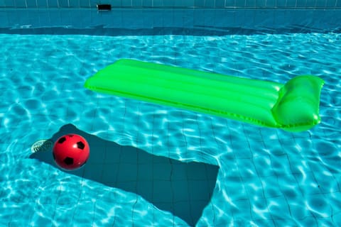 Solarium, Swimming pool