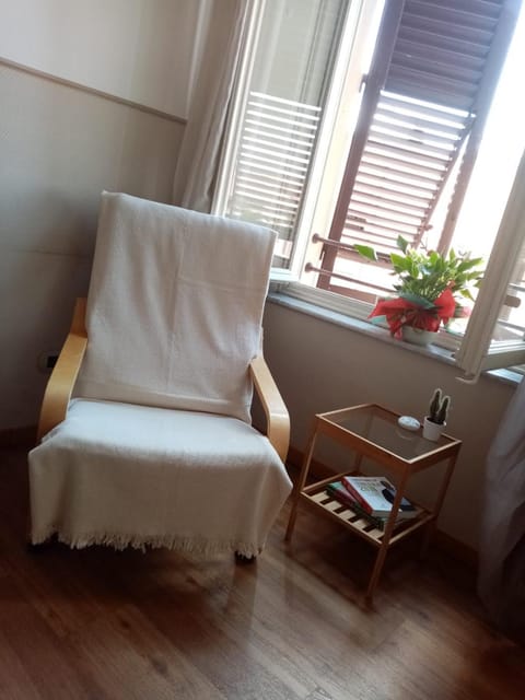 Communal lounge/ TV room, Area and facilities