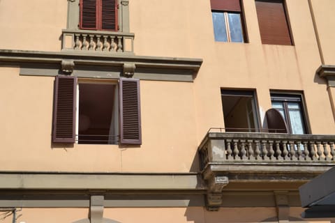 Property building, Balcony/Terrace