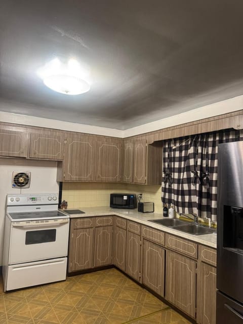 The Regal Sanctuary House in Niagara Falls