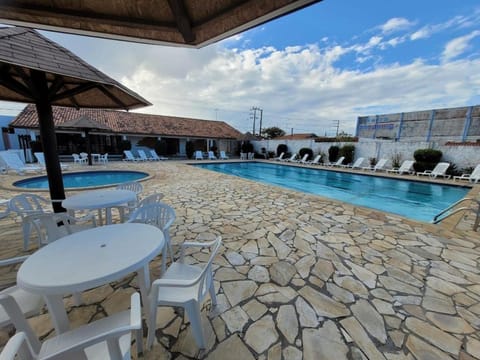 Pool view, Swimming pool, sunbed