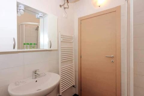 Classic Design apartment Apartment in Porretta Terme