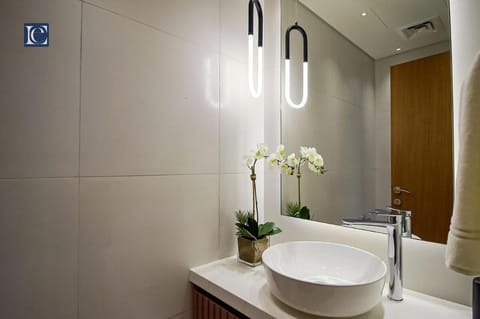 Luxury Escapes - Elegant 3 Bedroom plus Maids Room Apartment in JBR Apartment in Dubai