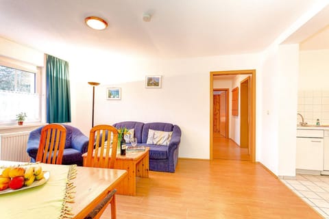 Villa Idyll, Gartenhaus, Whg 652 Apartment in Sellin