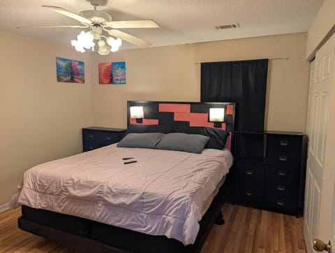 Bed, Bedroom