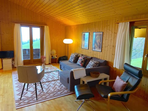Concierge with Scenic Views and Long Stay by SwissHut Apartment in Canton of Bern (Region)