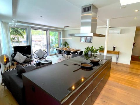 Penthouse Alps Scenic Views and Concierge by SwissHut House in Interlaken