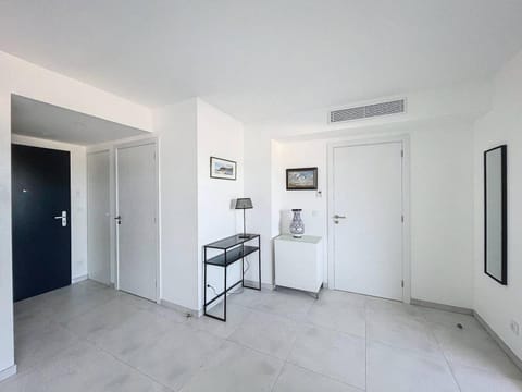 T3 vue panoramique sur la baie de Calvi Apartment in Calvi