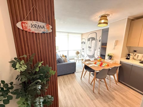 Kitchen or kitchenette, Dining area, Entertainment